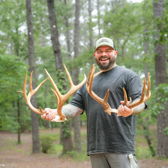 Meet Pablo Esquivel: The World's Funniest Deer Hunter